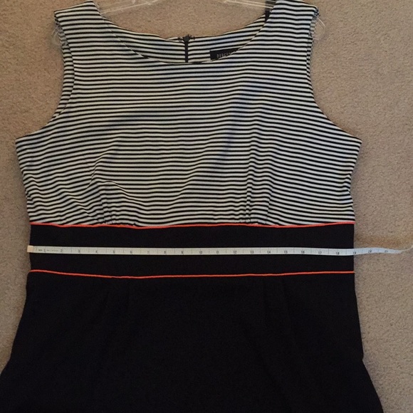 2 piece dress with jacket - Picture 7 of 8